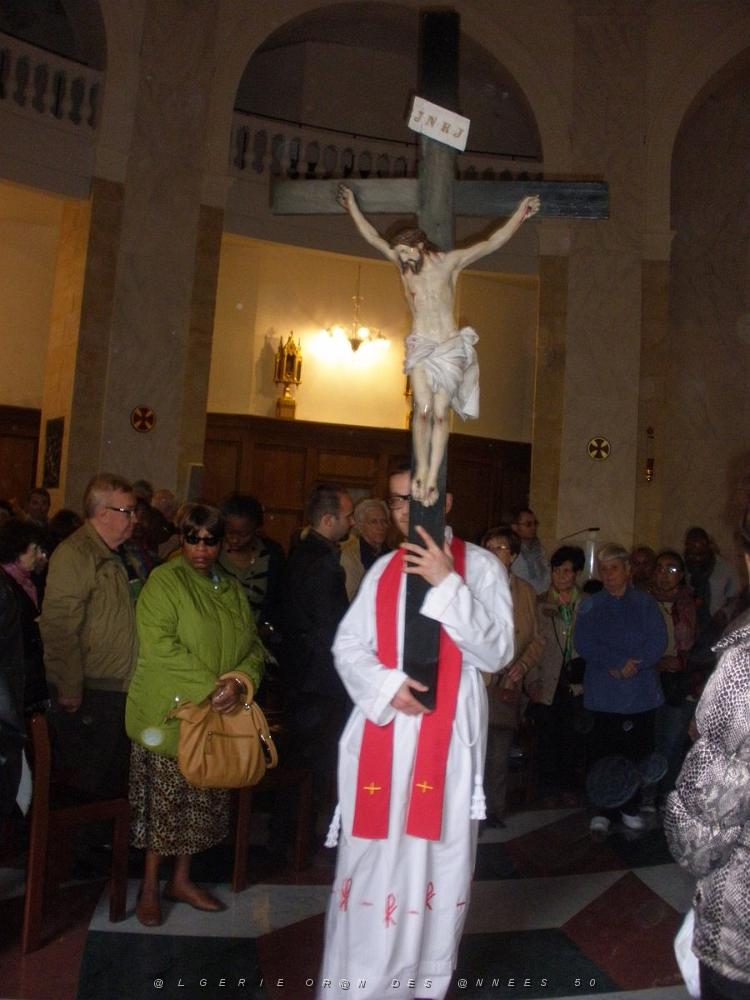 Chemin de Croix en l'eglise des Accoules et hors ses murs (12).JPG